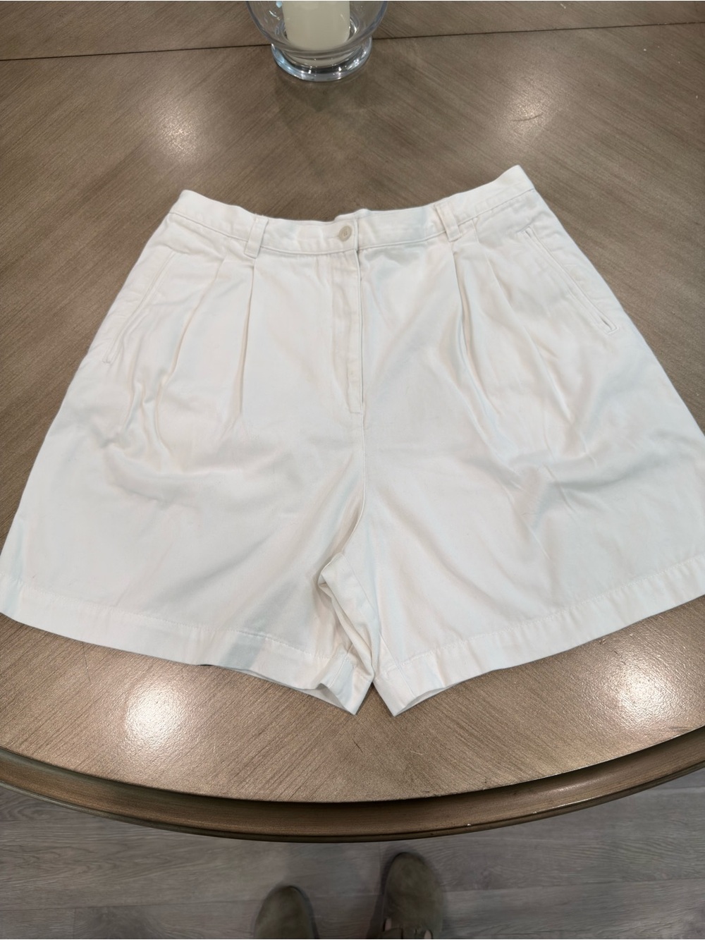 Jones New York Sport 100% Cotton White Utility Shorts Size 14 Casual Beach Walk - Picture 1 of 5